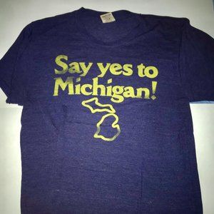 Say yes to Michigan! T-shirt